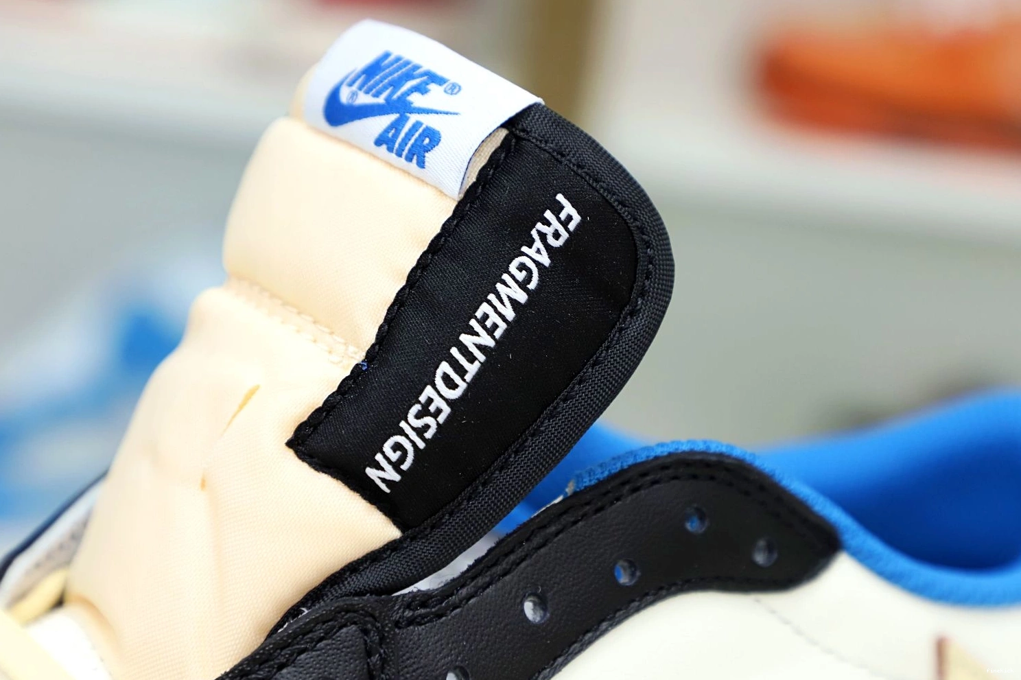 TRAVIS AIR DESIGN JORDAN FRAGMENT 1 X X LOW SCOTT 0817
